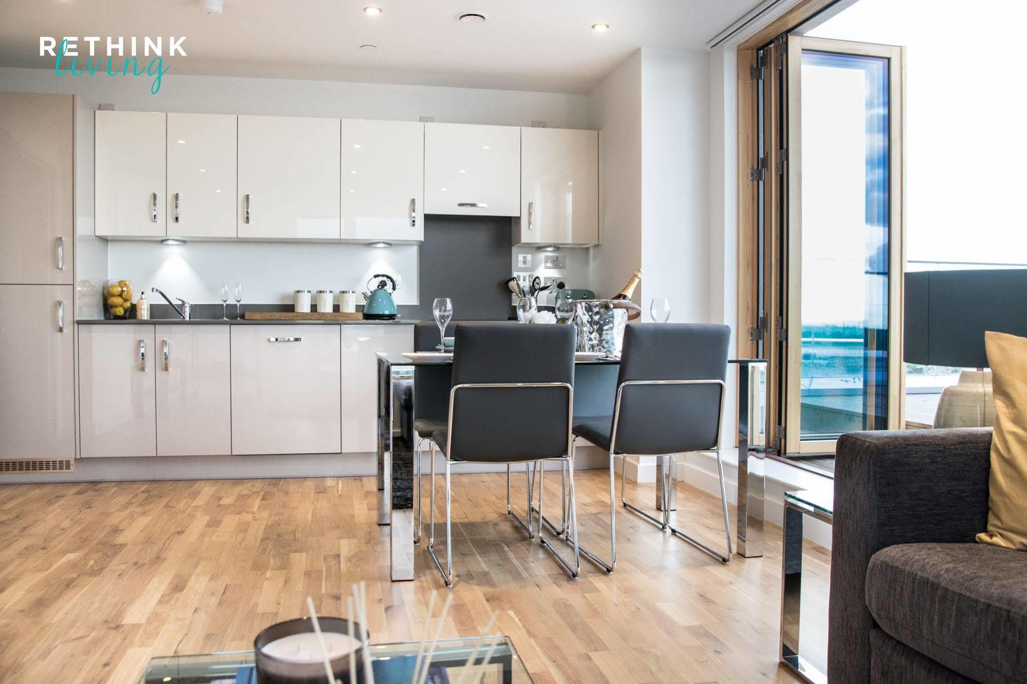 The Penthouse At Hewitt Hotell Reading Exteriör bild