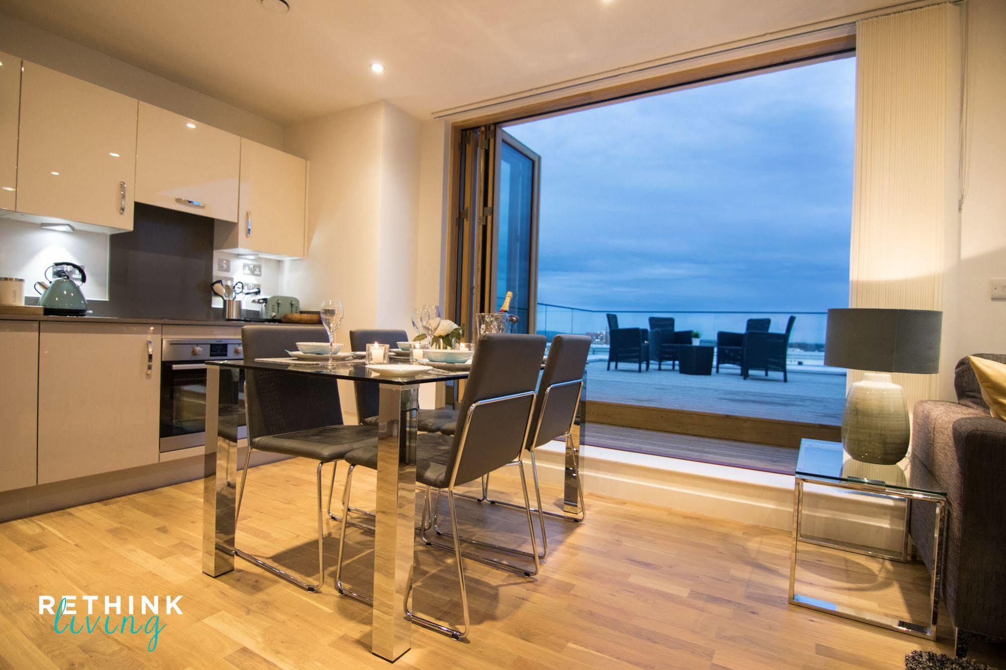 The Penthouse At Hewitt Hotell Reading Exteriör bild